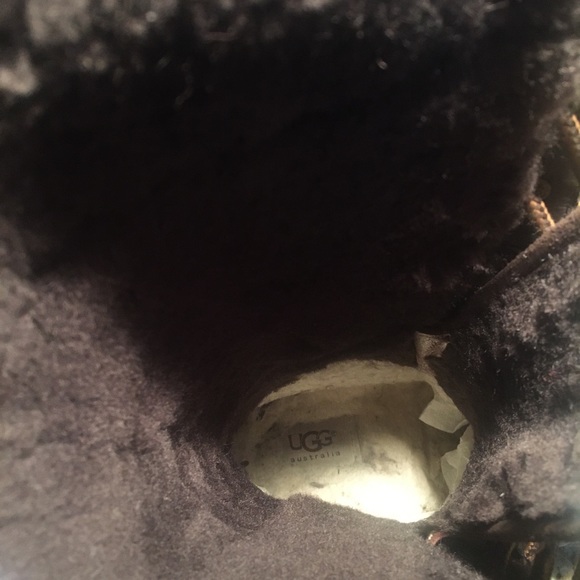UGG Tall Winter Boot - Picture 7 of 8